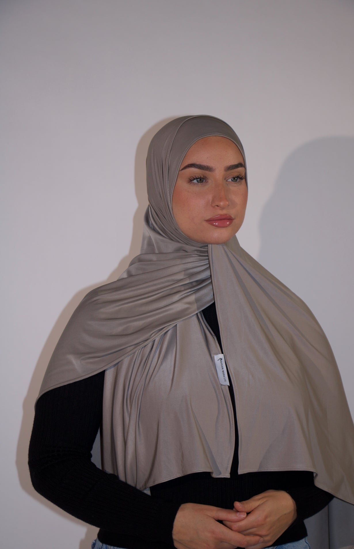 Liquid jersey silver