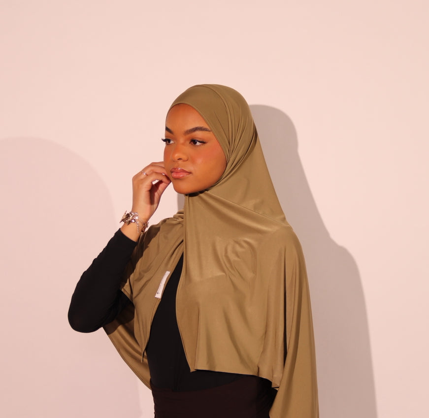 Liquid jersey olive oil