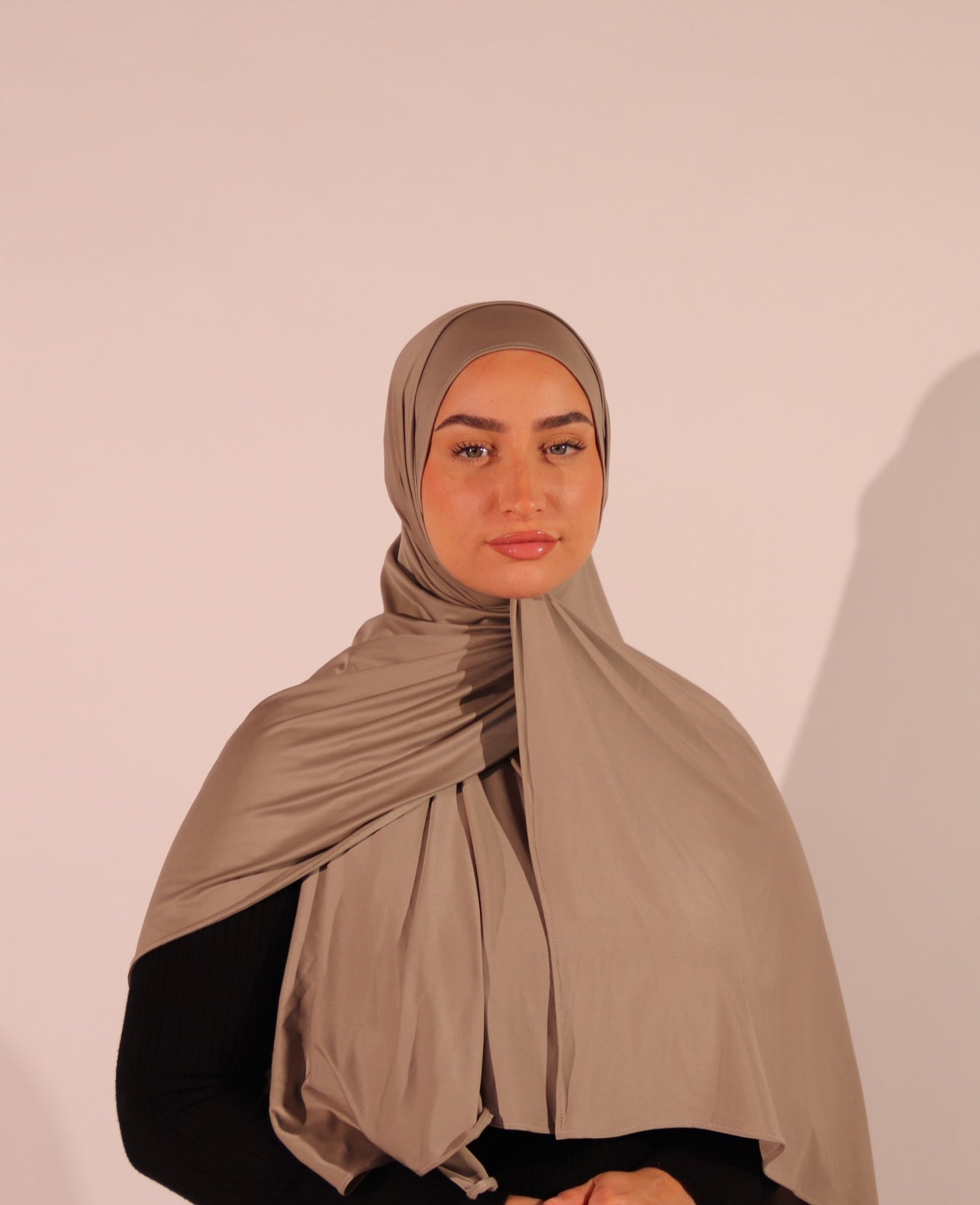 Liquid jersey silver