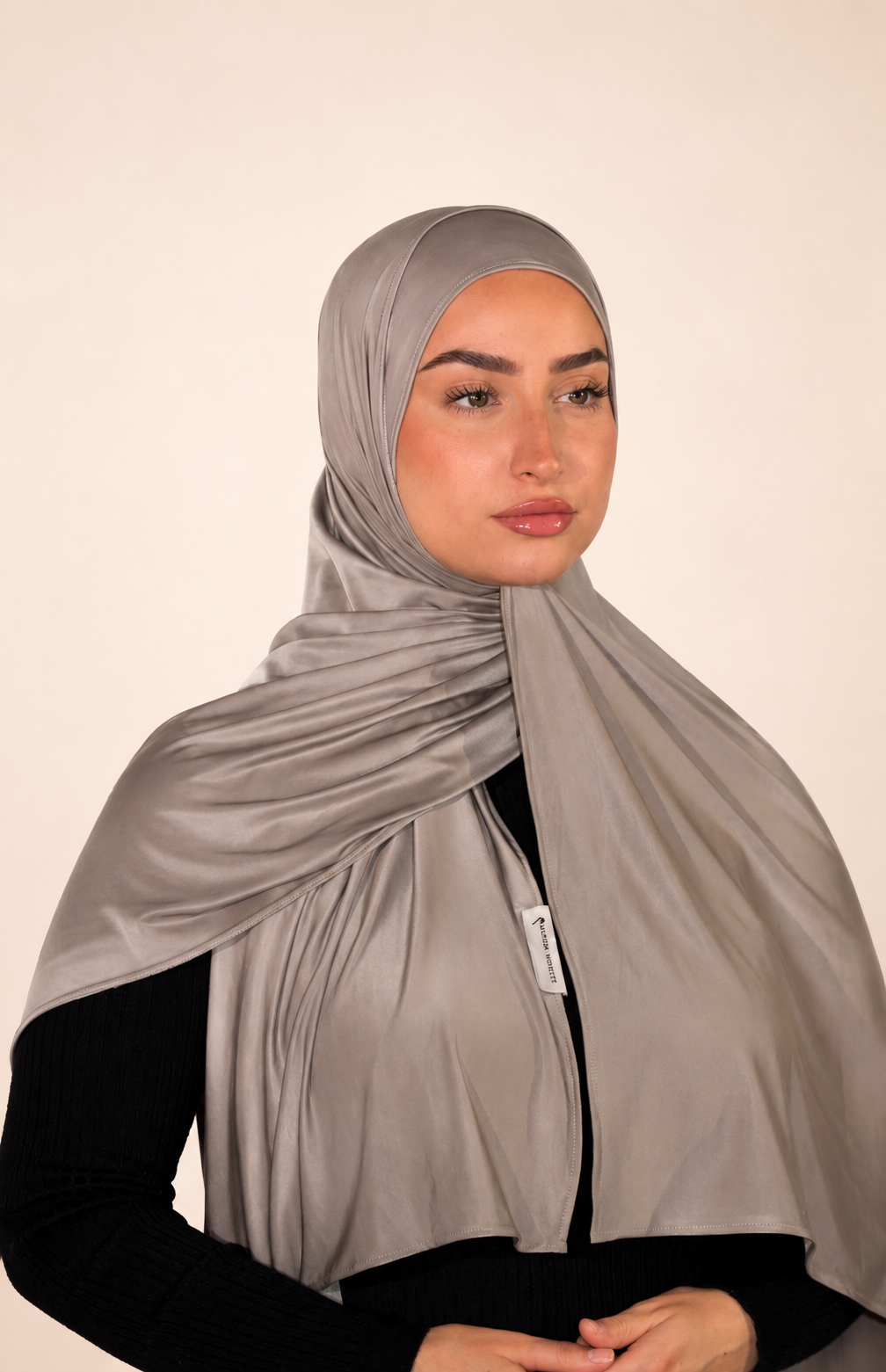 Liquid jersey silver