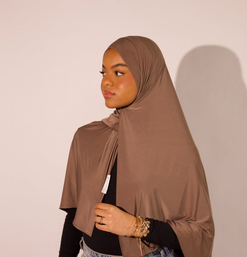 Liquid jersey ash brown