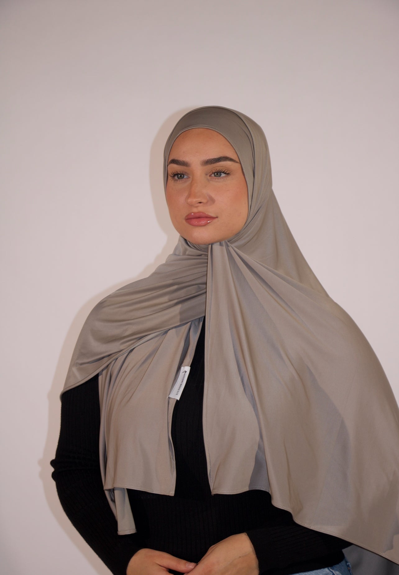 Liquid jersey silver